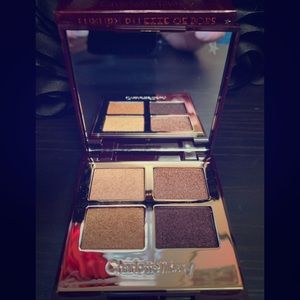 NEE Charlotte Tilbury Luxury Palette of Pop Shadow